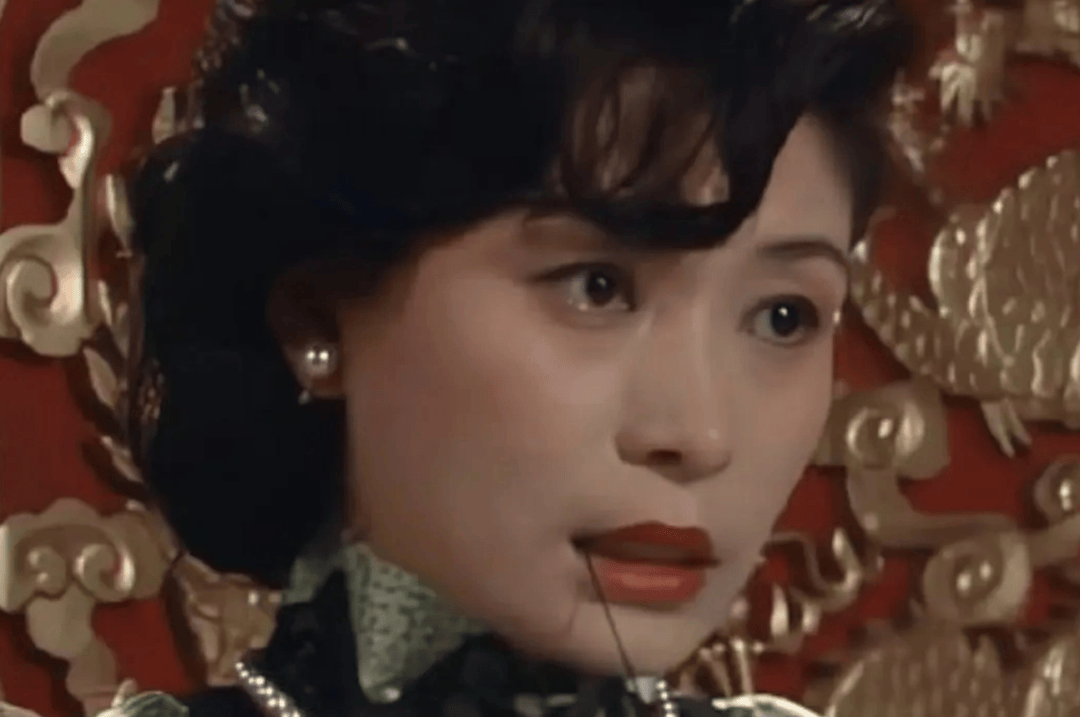内娱第一剧抛脸,她默默无名了30年