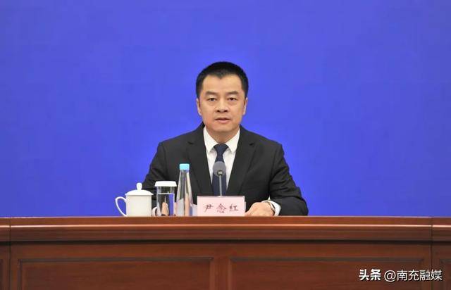 市委副书记,市长尹念红围绕"加快建设嘉陵江生态绿色经济带示范市