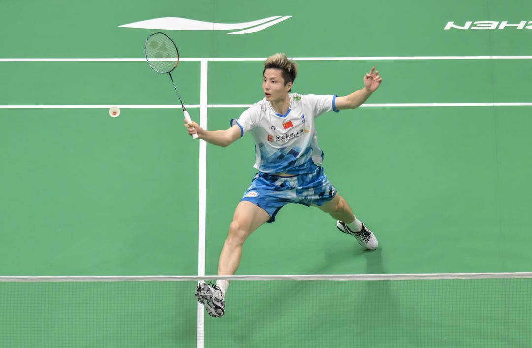 中国羽毛球大师赛|石宇奇晋级八强，“梁王”组合告别年终总决赛