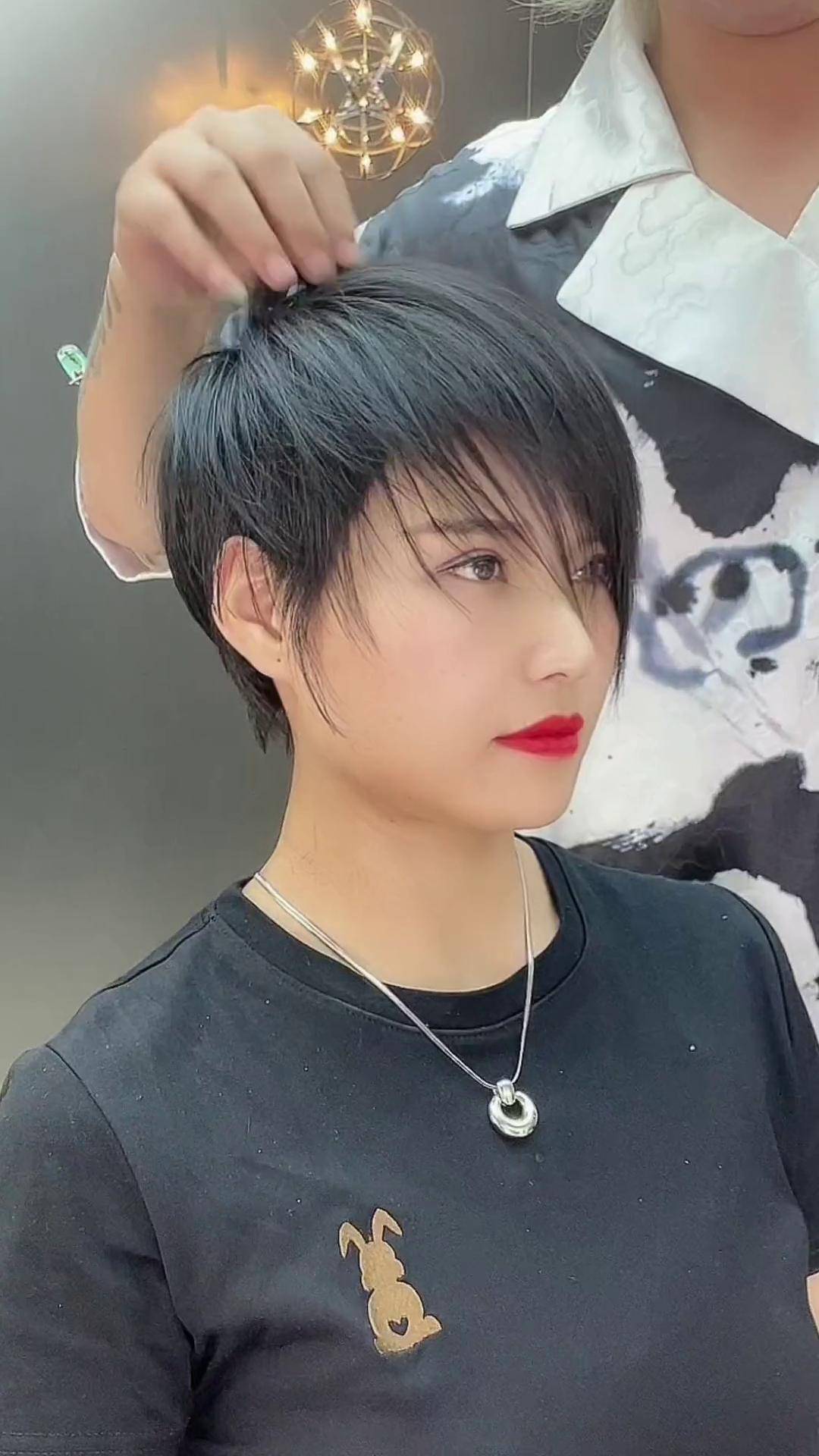 二分区 解决所有短发美感问题 酷感 痞帅 发型师一看就会剪发教程