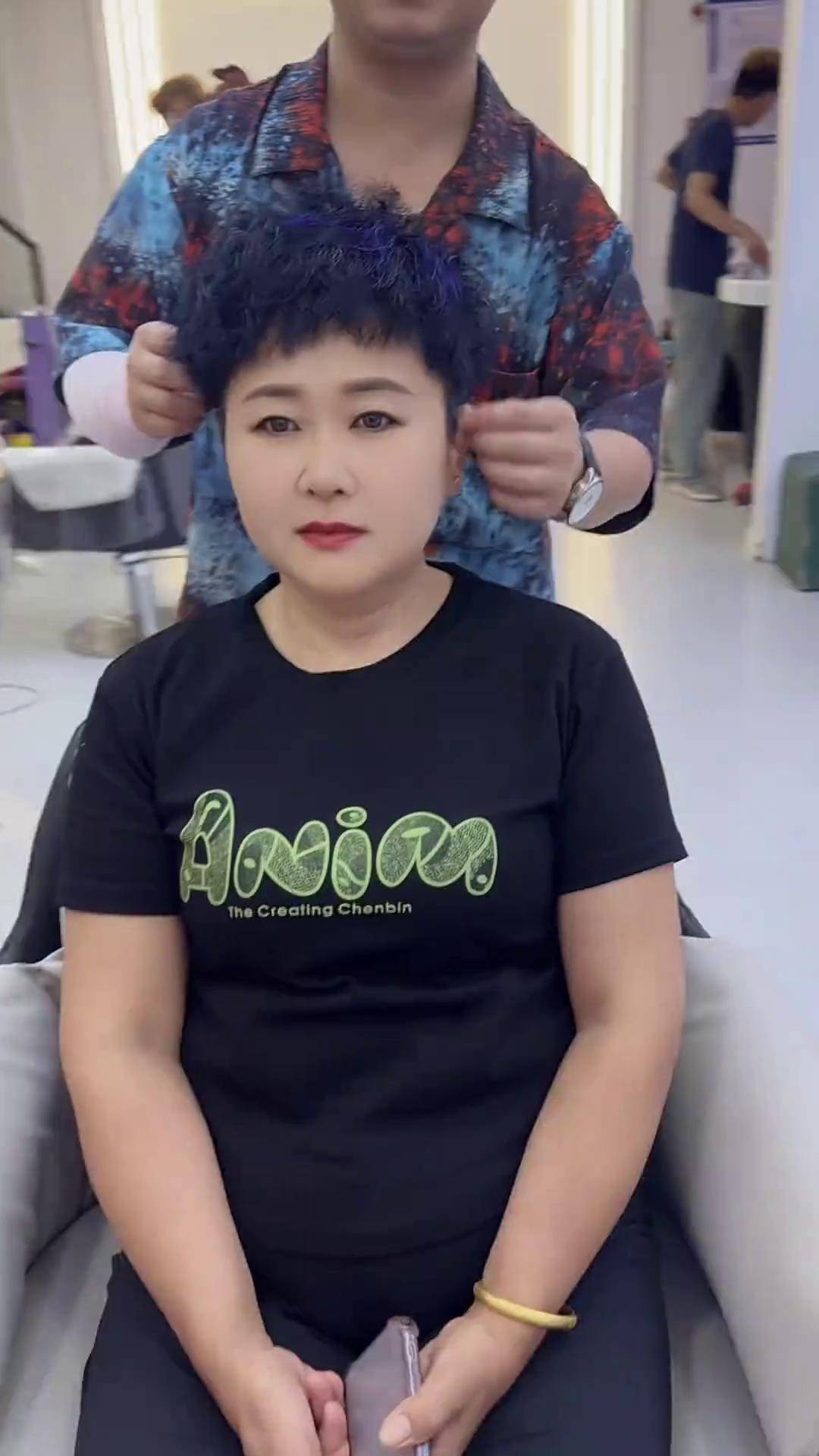 烟花烫,适合头发细软少女士,无需打理