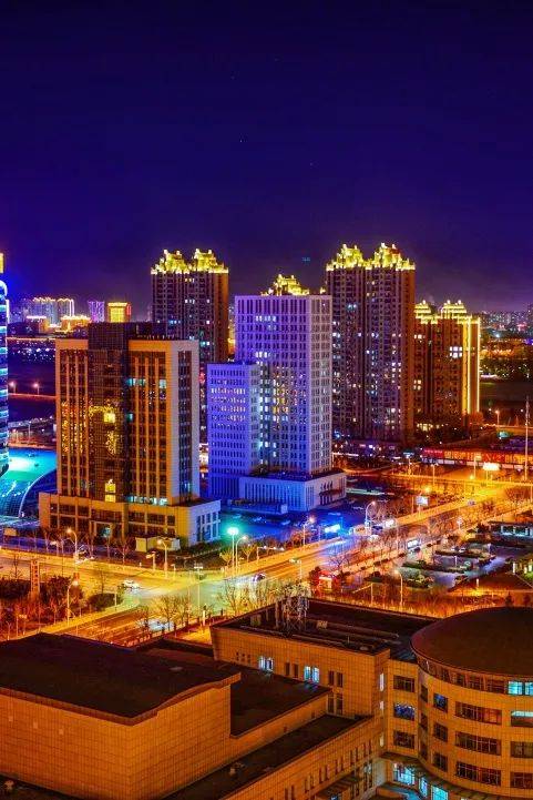 通辽版"三折叠"怎么折都有面儿