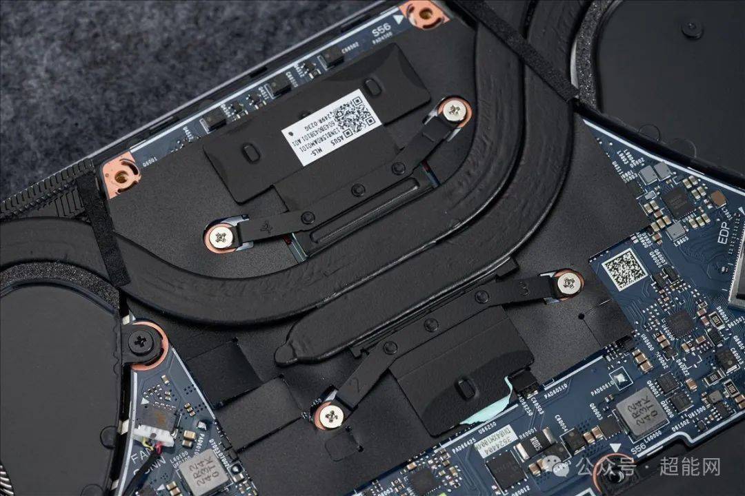 华硕无畏pro14轻薄本评测:续航够长,能玩ai的新一代酷睿ultra设备