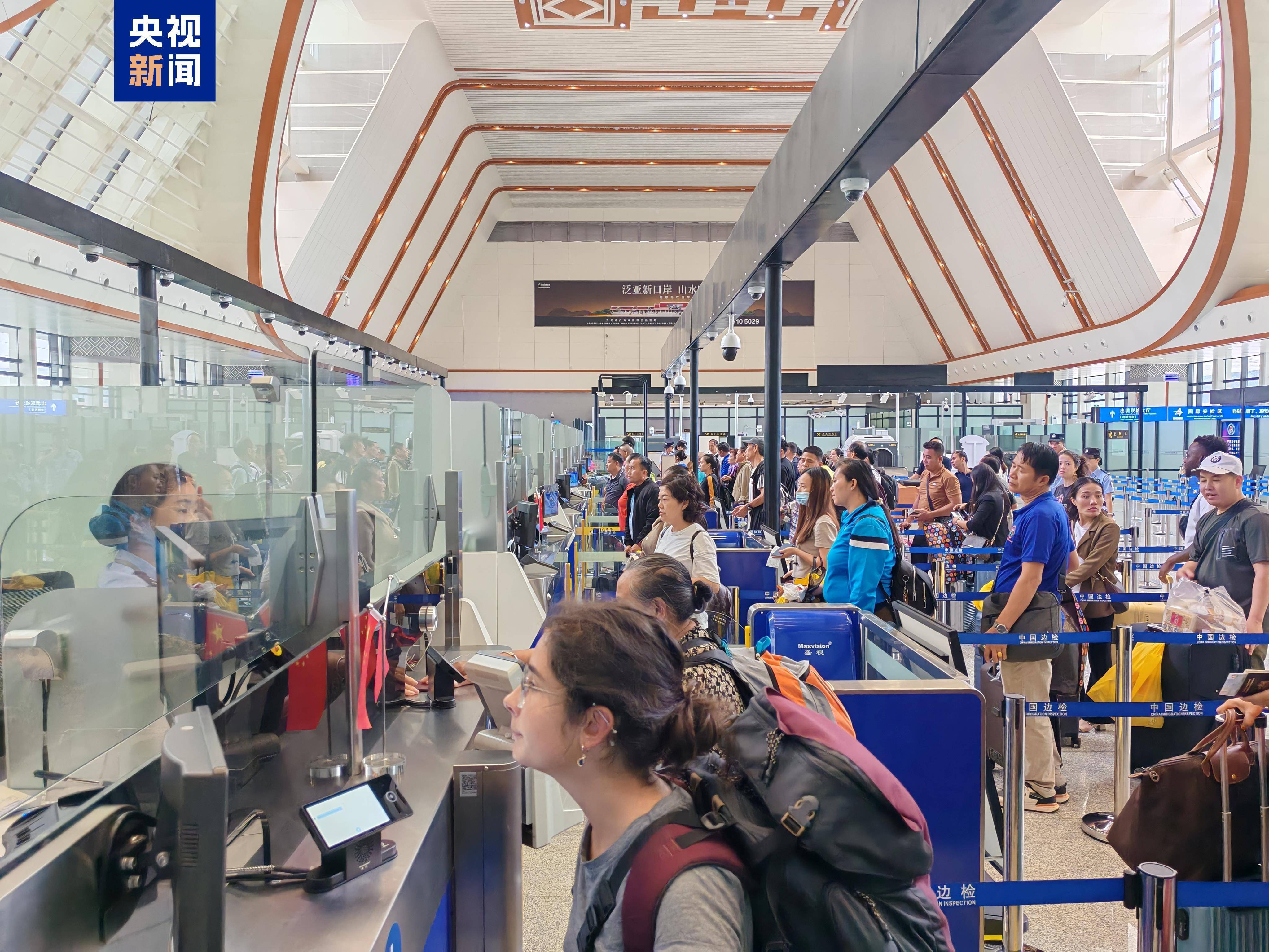 免签“朋友圈”再扩容，中老铁路迎首位免签入境日本旅客_政策_人员_中国