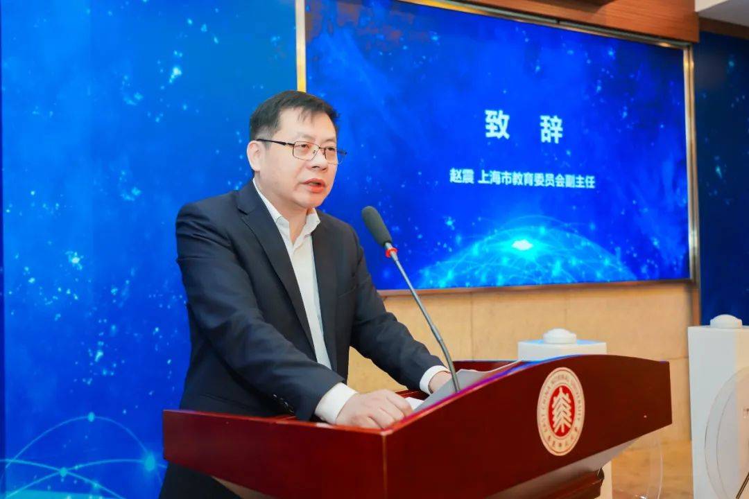 赵震副主任在致辞中强调,教育强国建设需要统筹推进教育法治工作,教育