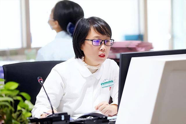 牛丽丽_工作_付丽丽