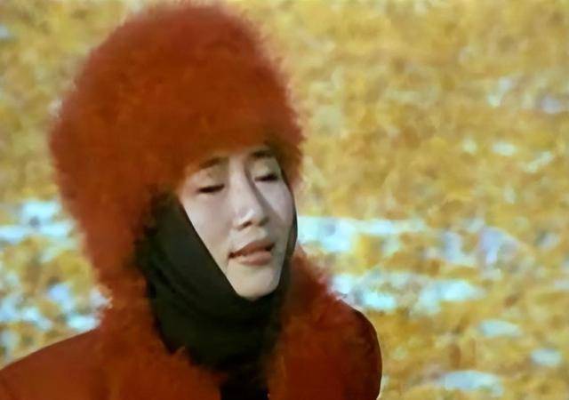 歌手李娜：不顾亲人流泪劝阻出家，25年后，她过得怎样了