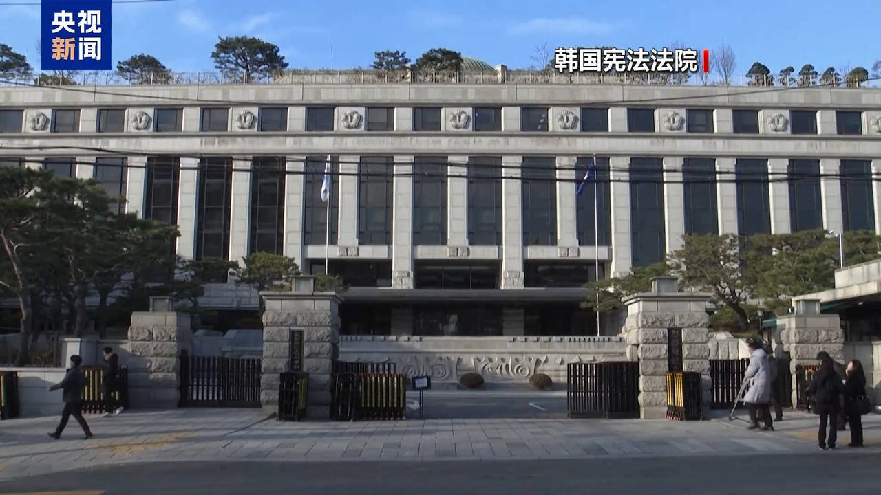 弹劾尹锡悦卡在流程上了！为啥6个法官就不行？