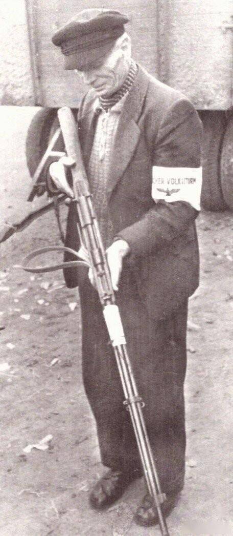 德国国民突击队的武装装备都是什么型号?