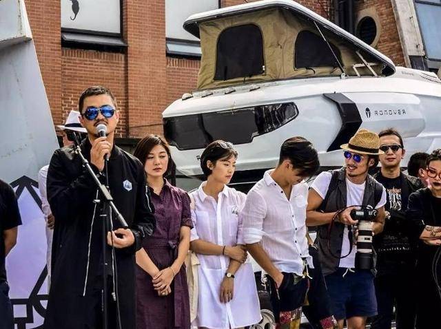 1亿做酒、5亿做茶、8亿做电车，“投资天才”李亚鹏在坚持什么？