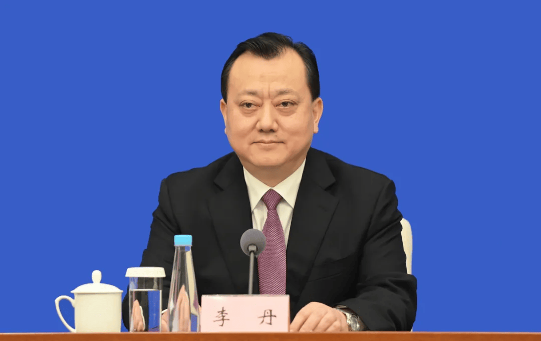 市长李丹,职务调整 市长李丹,职务调整