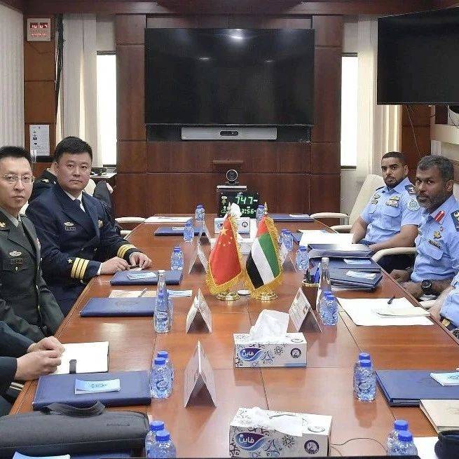 阿中两军代表团在阿布扎比举行会谈_国防部_杨启刚_军事
