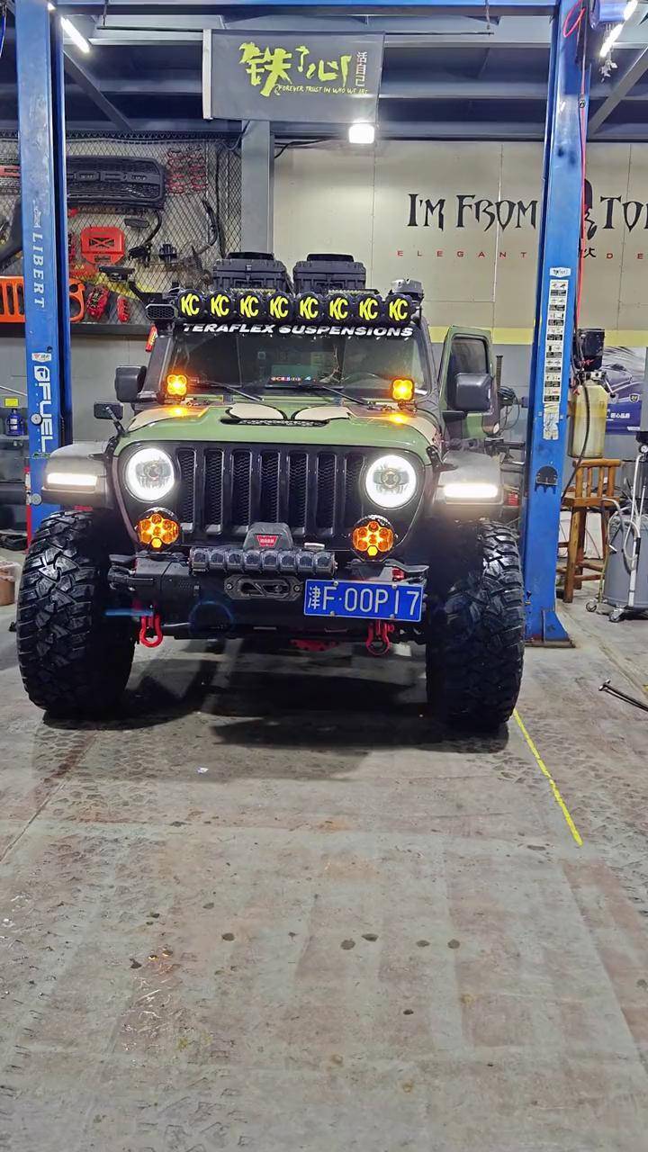 jeep牧马人 越野车改装