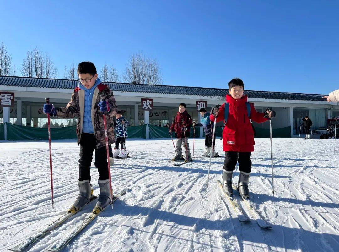 莒县古城滑雪场图片