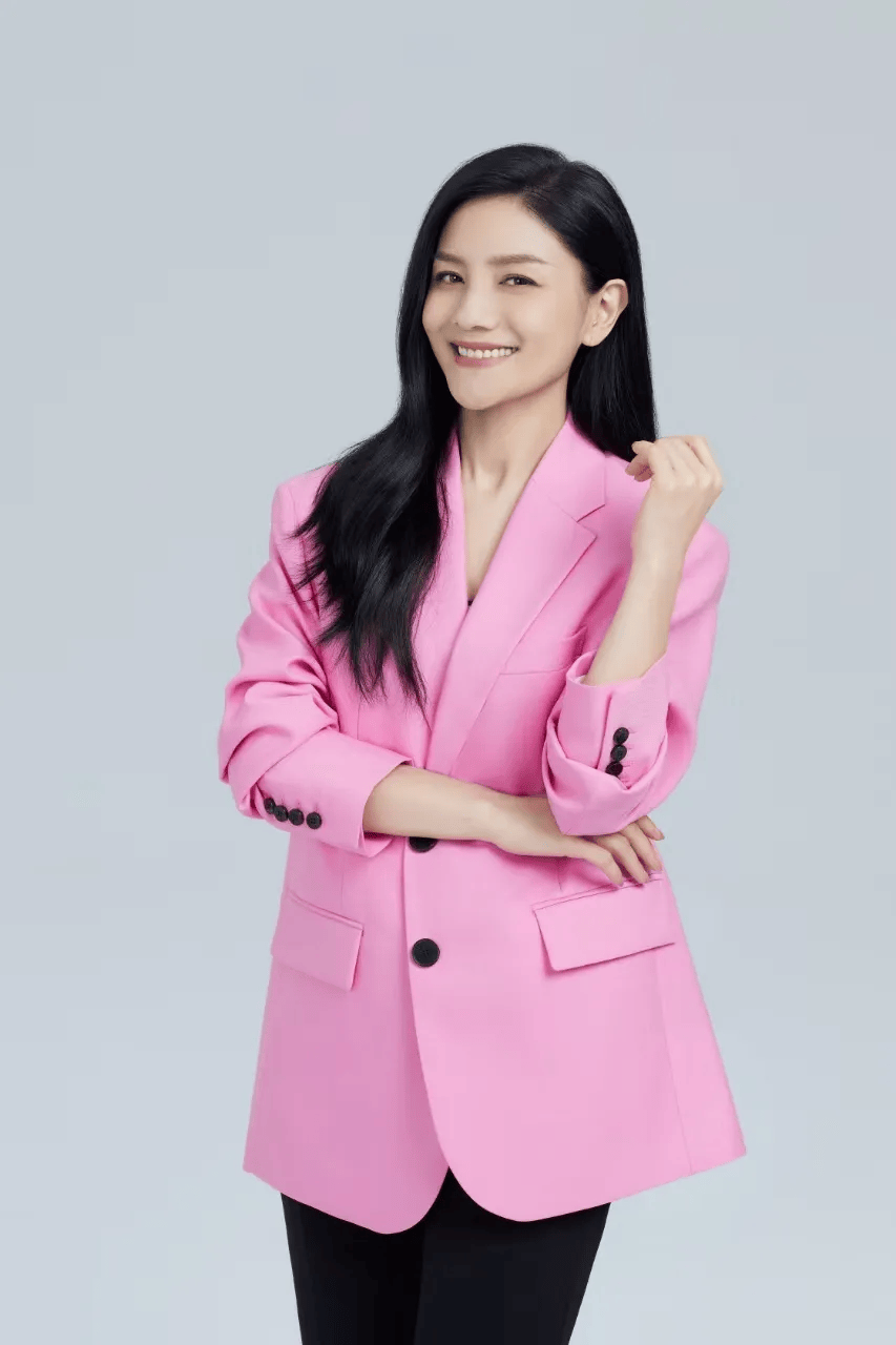 沙溢暴瘦变薄肌帅哥,胡可直呼一辈子没见过,果然真夫妻最好磕