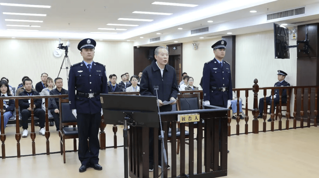 张秀隆一审获刑13年，曾任桂林市市长，通报曾称其“盲目高额举债” 