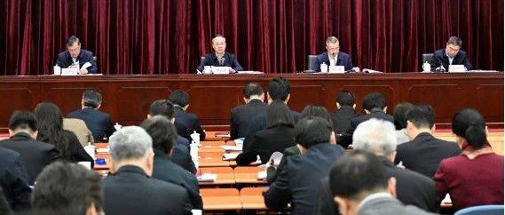 金融监管总局召开2025年监管工作会议_房地产融资_支持_新发展