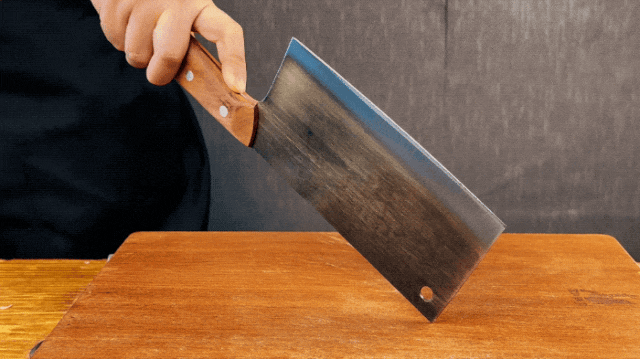 ◑ 菜刀这种东西!50 元和 500 元差距有多大?