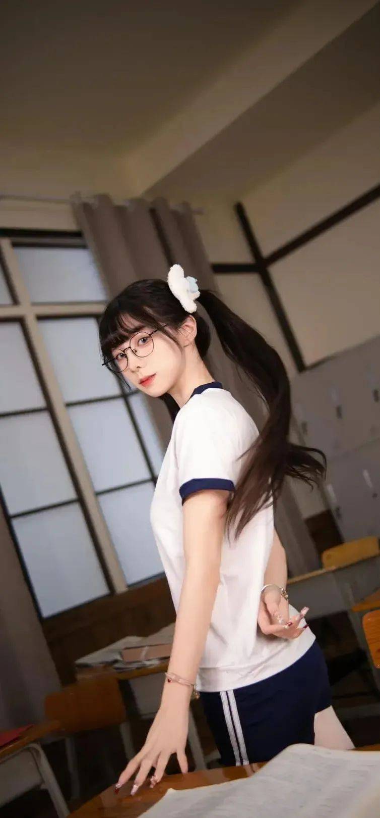 校花荡货h边学习边c