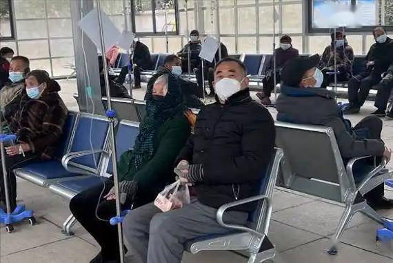 甲流来袭：不发烧也可能中招，这些症状要警惕！，远离甲流困扰：不常见症状与隐藏预防法全知道