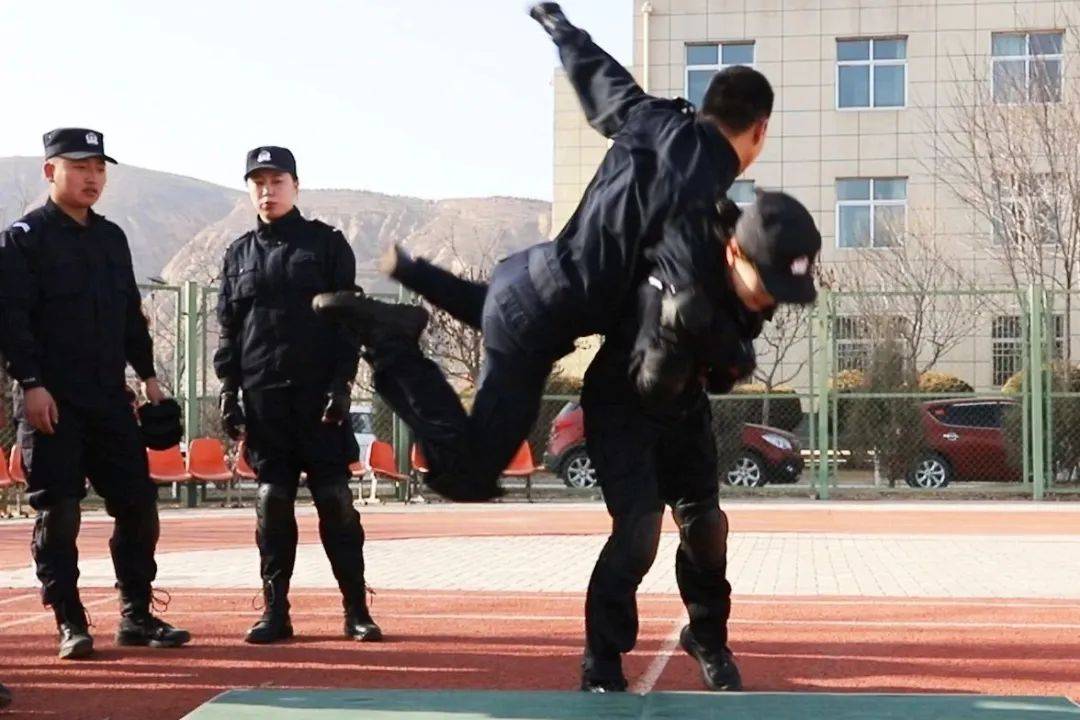 甘肃省监狱戒毒人民警察实战大练兵吹响"集结号"