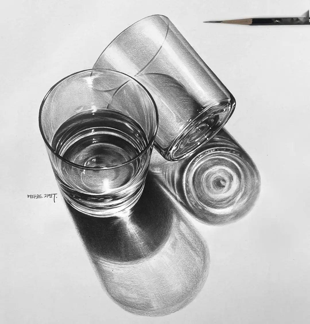 超写实素描静物:这质感和结构,一个比一个变态!