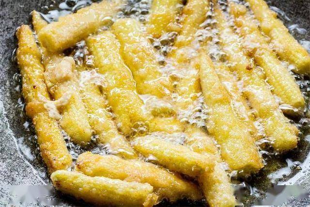 合理吃鸡蛋，守护老年人健康，鸡蛋虽好，老年人食用需谨慎！