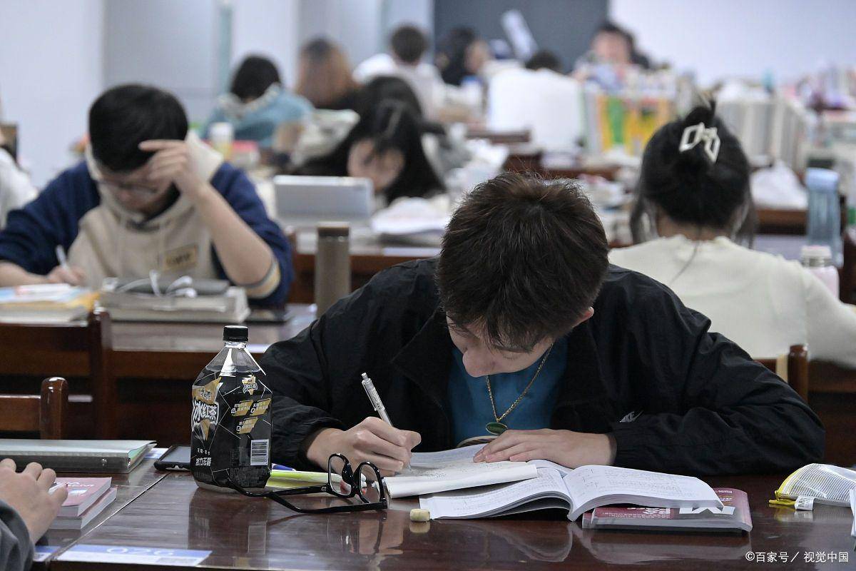 考研成功率到底有多高？17%or30%？上岸还是陪跑，全看你做了什么_录取率_复试_竞争
