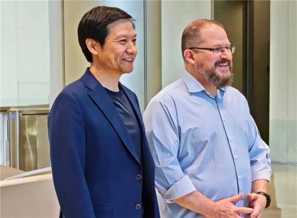 李在镕、安蒙现身小米，中国发展高层论坛前夕的微妙互动 三星李在镕、高通安蒙到访小米，科技巨头跨界碰撞引关注！