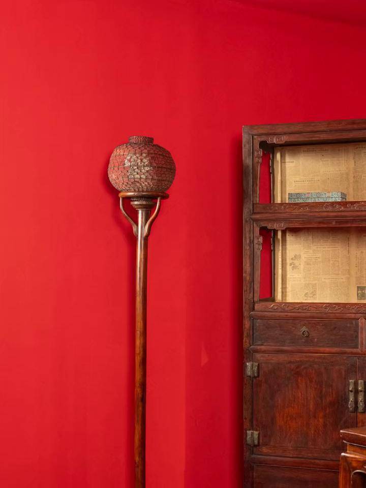 清代 黄花梨三足灯架