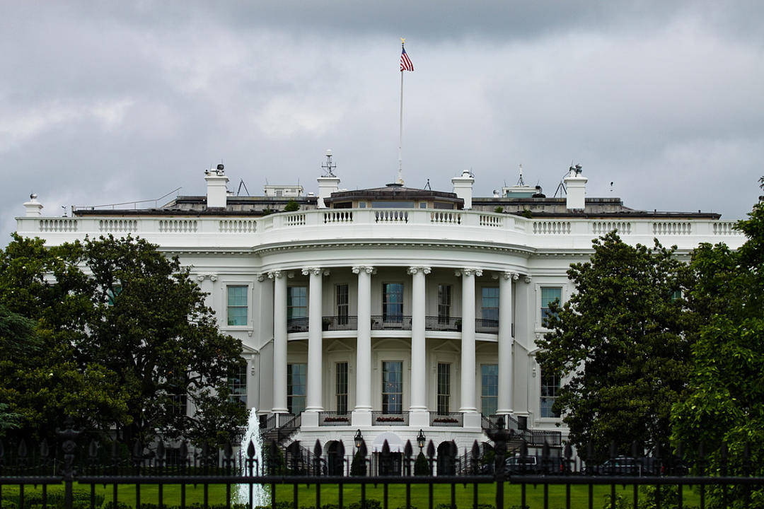 美国会预算办公室:联邦政府最早将在8月无力支付账单