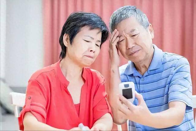 警惕！饭后的这些行为正悄悄伤害你的血液系统