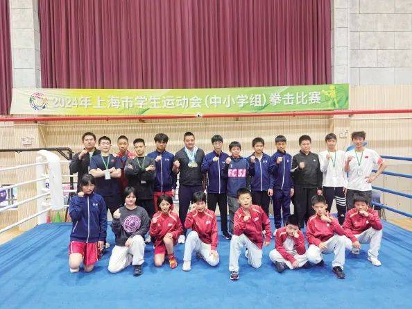 从拳击冠军到青训先锋：王敏的拳击教育之路