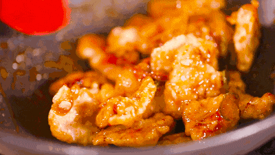 这口滚烫的油炸浪漫,是写进dna的热情