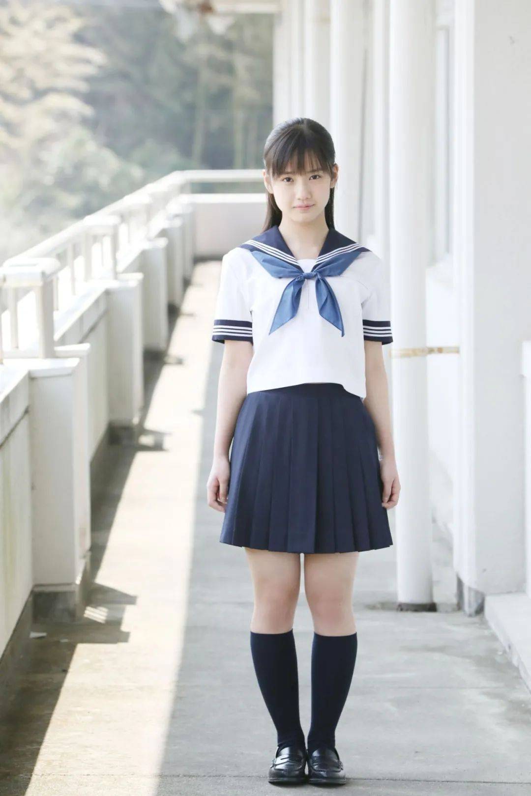 写真集 | 横山玲奈