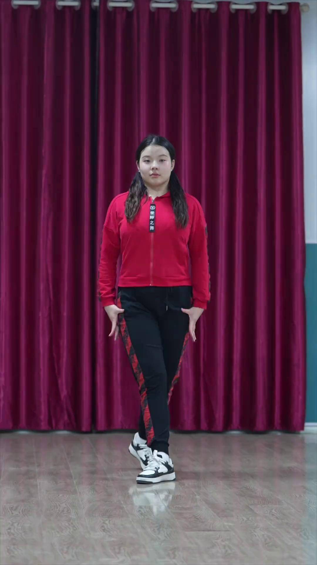 帅就完了,专属于国标女孩的青春表演时刻 拉丁舞 国标女孩 王香峦