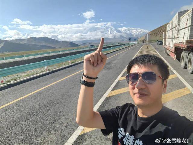 张雪峰为什么对大学那么懂 张雪峰个人资料及简介是干什么的？