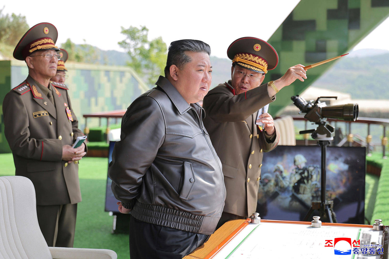 朝鲜两场军事训练，战术导弹、无人机相继亮相 金正恩指示：当务之急是完成战争准备