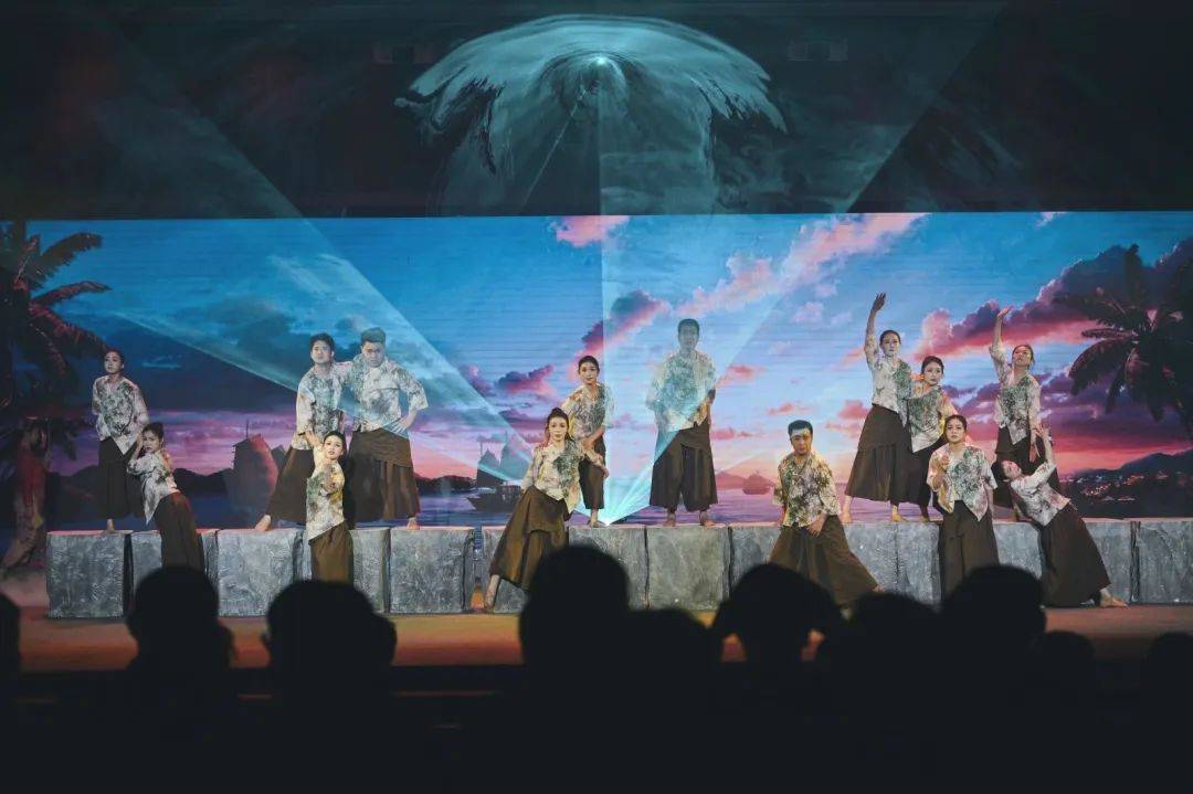 《雨霖铃·梧林观情景剧“侨批往事”》庄灿煌