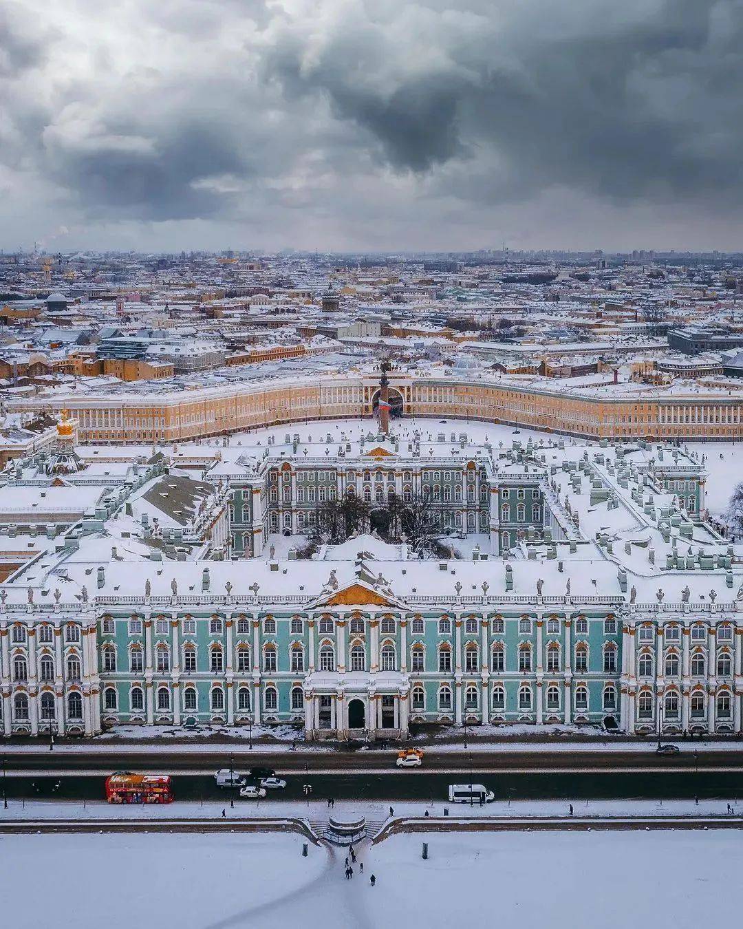 俄罗斯圣彼得堡,极具历史魅力的城市风光!