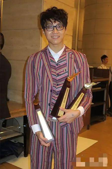 tvb男星新剧饰演主角"人格",代表香港出战亚洲比赛,虽败犹荣