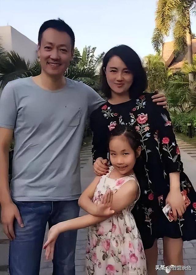 辛柏青近况引人担忧，好友透露：他说不出话，印证了李乃文的担心