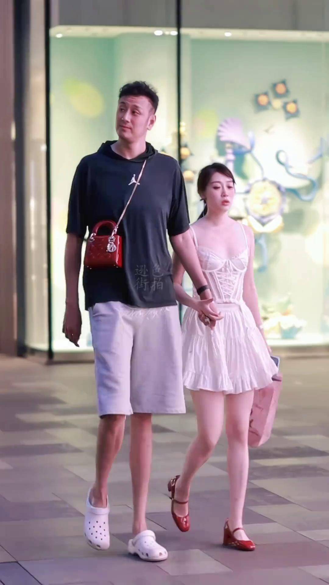 情侣 最佳男友 爱了 最美街拍 时尚街拍