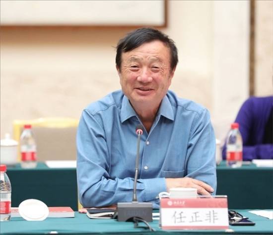 任正非：专注做事，不困于压力与评价