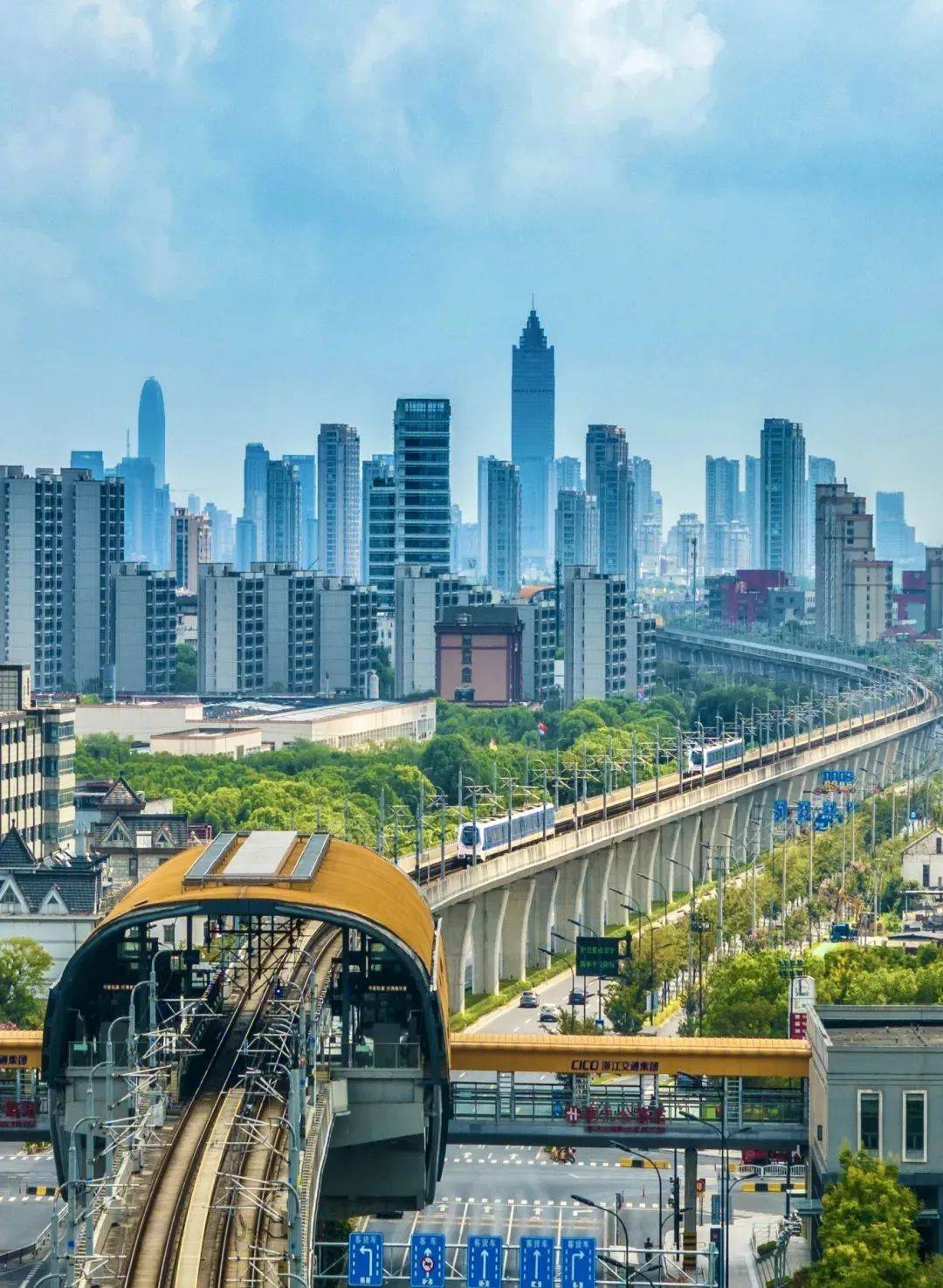 杭海城际铁路沿线,有三个特殊"站"