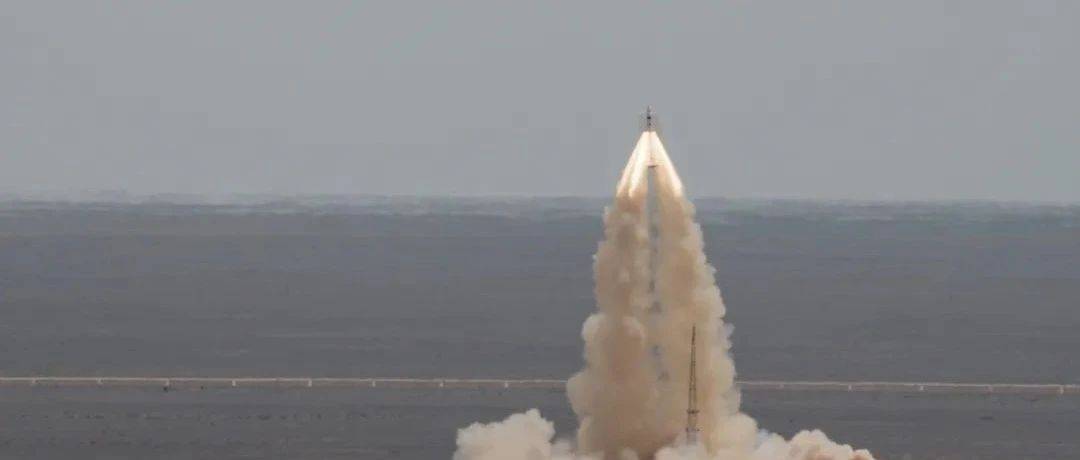 我国载人登月又有新突破！“梦舟”零高度逃逸飞行试验成功