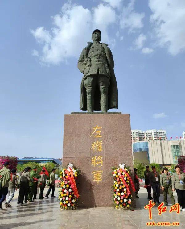 中共左权县委书记石勇谈到,纪念左权将军,就要追随将军信仰,坚定理想