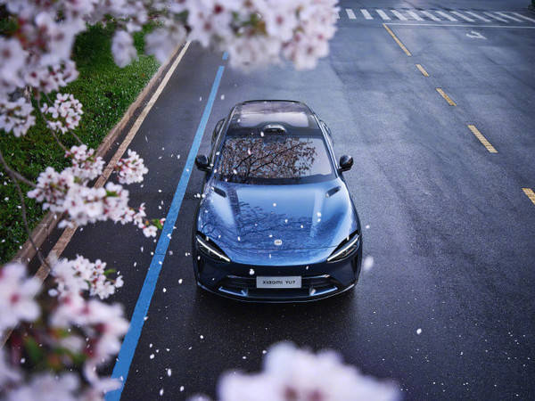 雷军回应小米YU7销量挑战Model Y：产品力我特别有信心