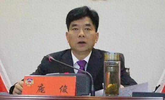 晨光搁浅:云南省红河州人大常委会主任主动投案1个多月后，州政协主席官宣落马