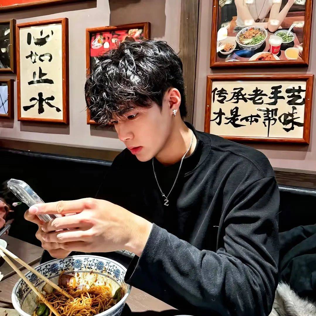 男头 | 值得收藏的高清帅气男生头像